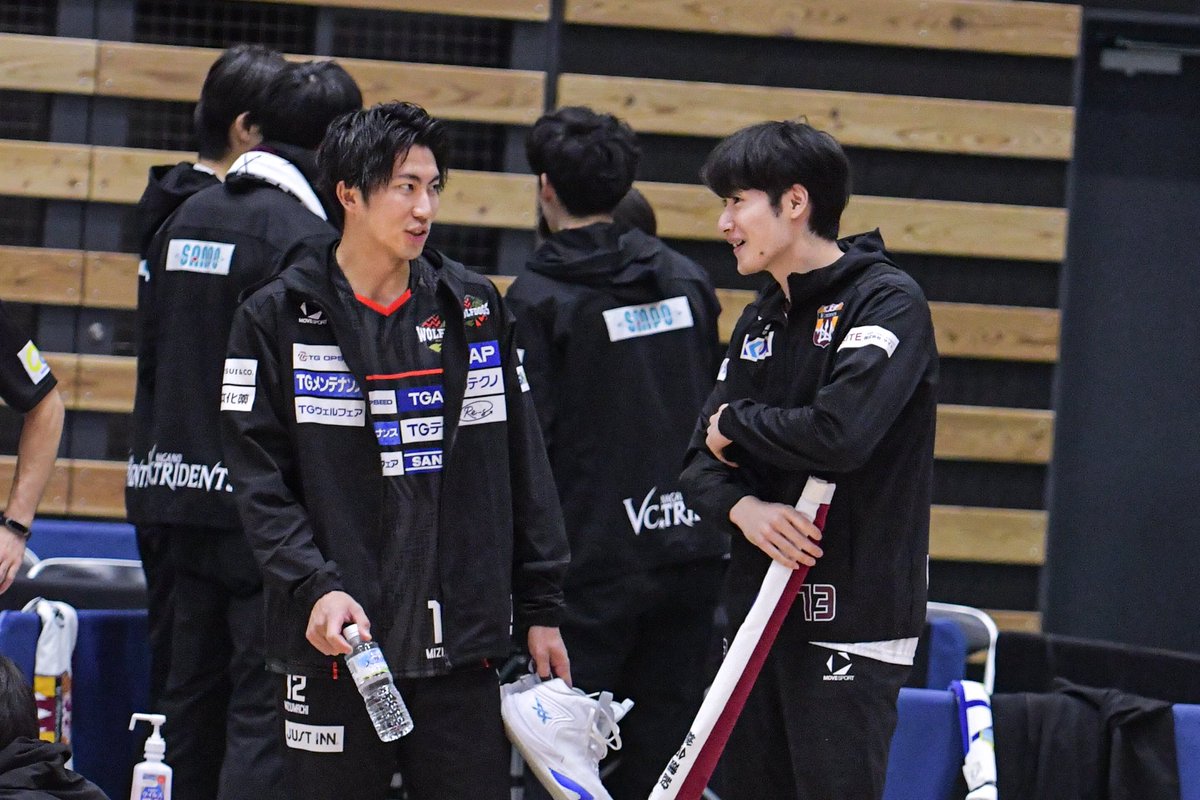 大同高校 豊田合成　バレーtシャツ 大同高校 豊田合成 バレーtシャツ 豊田合成トレフェルサ Tシャツ