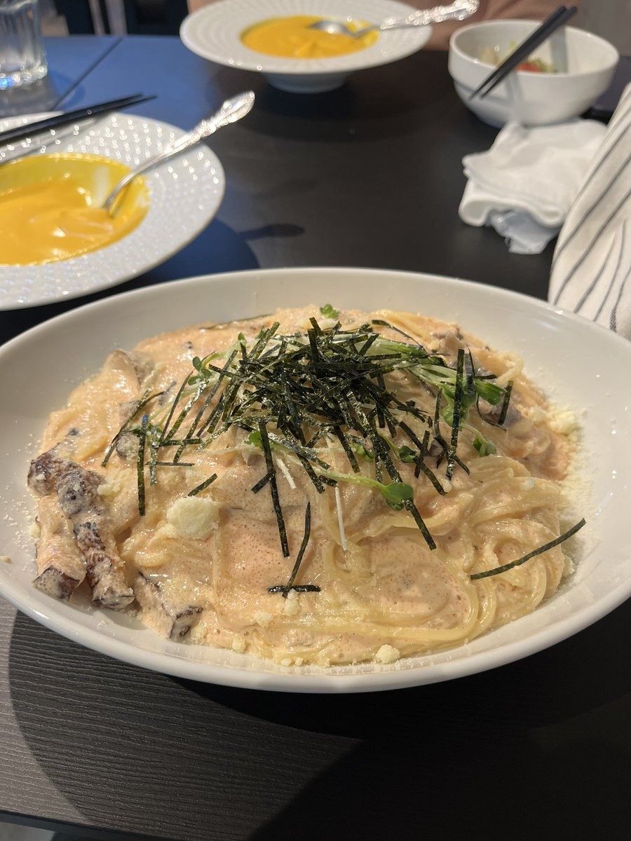 go_albida's tweet image. 腹パンマン