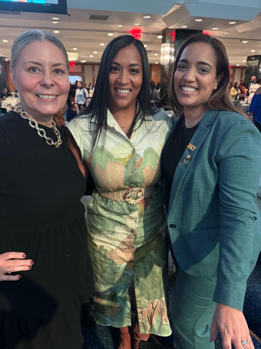 RMAGuillermo's tweet photo. Feeling inspired and energized from the 2025 CSA Conference.
Grateful to learn alongside leaders who are bold in vision and united in our commitment to ensure every student in NYCPS thrives. @gratefulleader1 @Vibrantsoul_NG @MrJasonReyes @FollowCSA @nycdistrict30 https://t.co/peTmCE4by4
