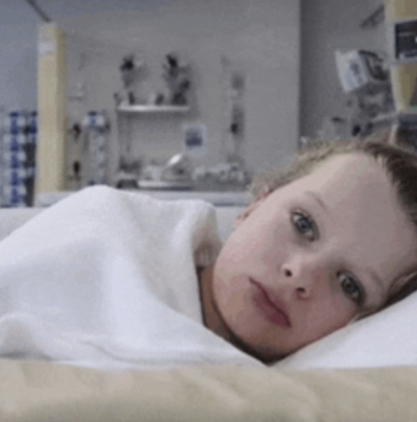 the amount of yuri I have been drawing of these two have made my fingers physically hurt hope your happy...💔 @orangeflavjello (yes more is on the way unfortunately)