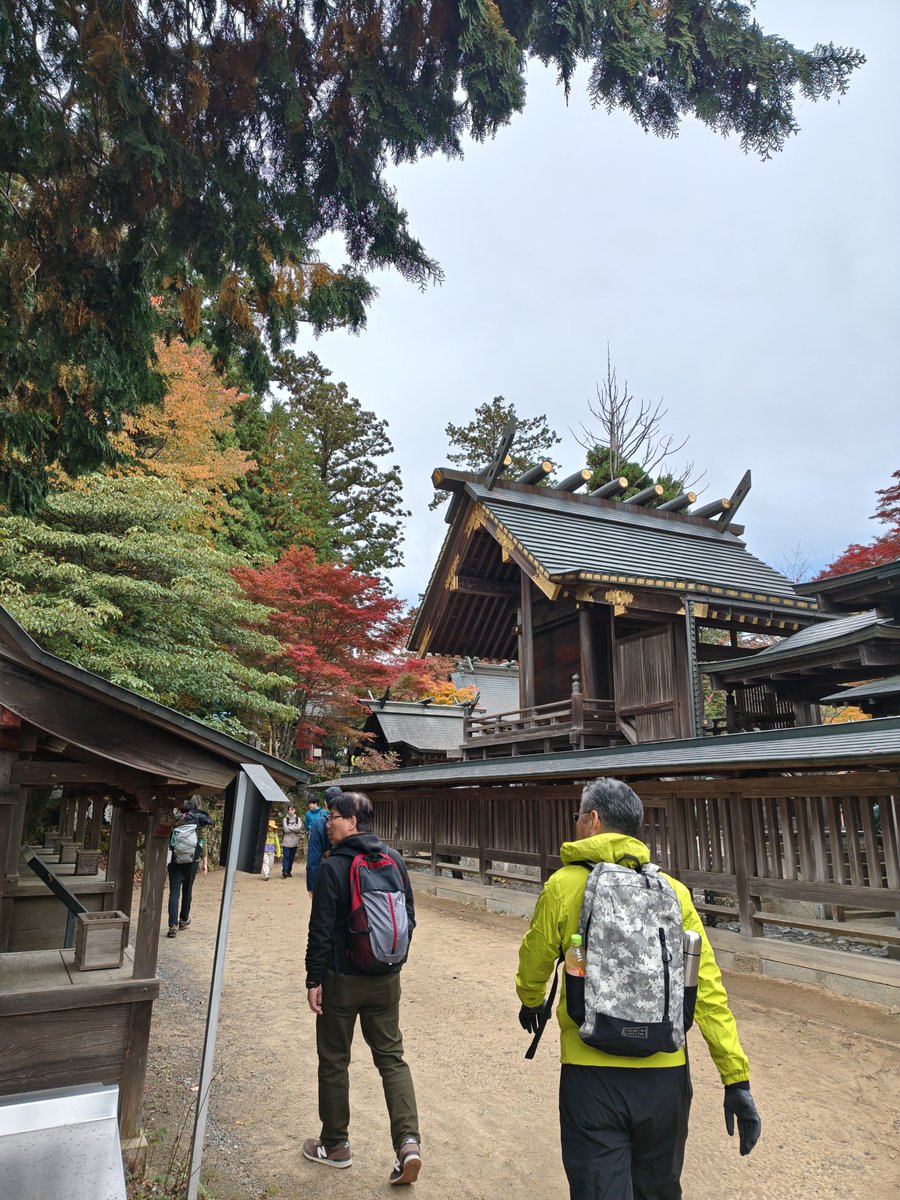 武蔵御嶽神社 tweet media