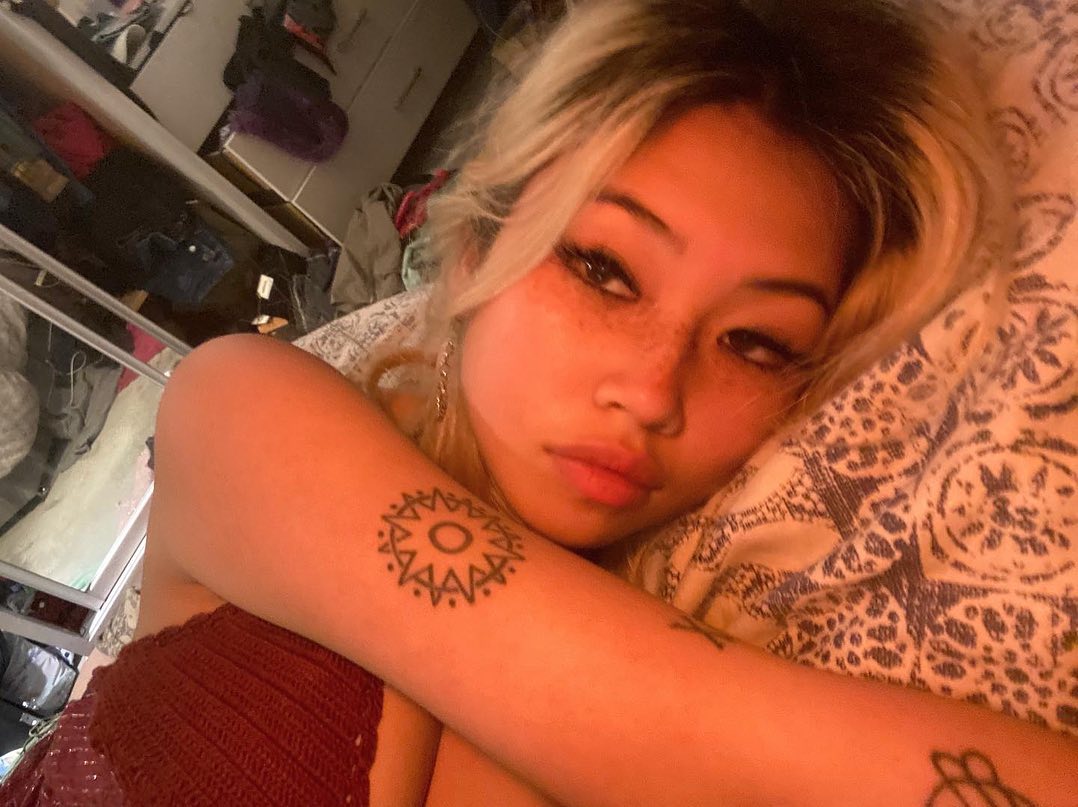 beabadoobee core (@beabadoobeecore) on Twitter photo 