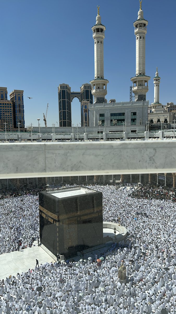 Alhamdhulillaah's tweet image. ربنا آتنا في الدنيا حسنة وفي الآخرة حسنة وقنا عذاب النار

[Rabbanā ātinā fīd-dunyā ḥasanatan wa-fīl-ākhirati ḥasanatan wa-qinā ʿadhāban-nār]

Our Lord, grant us good in this world, and good in the Hereafter, and protect us from the torment of the Fire