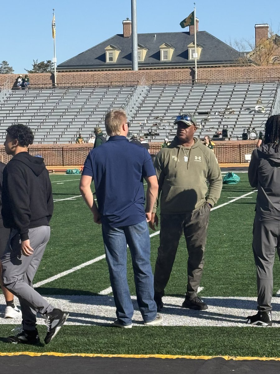 JacobBowen44's tweet photo. Really enjoyed the recruiting visit today watching  @WMTribeFootball beat up on Albany!

@CoachMikeLondon
@CoachMLondonjr 
@DLRunStoppers 
@MarshallLaymarr
 @misterbransome
 @MBrookFootball 
@LoneWolfEra
@RecruitTheBrook 
 @Coach_Jenks 
@CaryCoaching101 
@CoaLBViking 
@SportPrepX 
@TopPreps