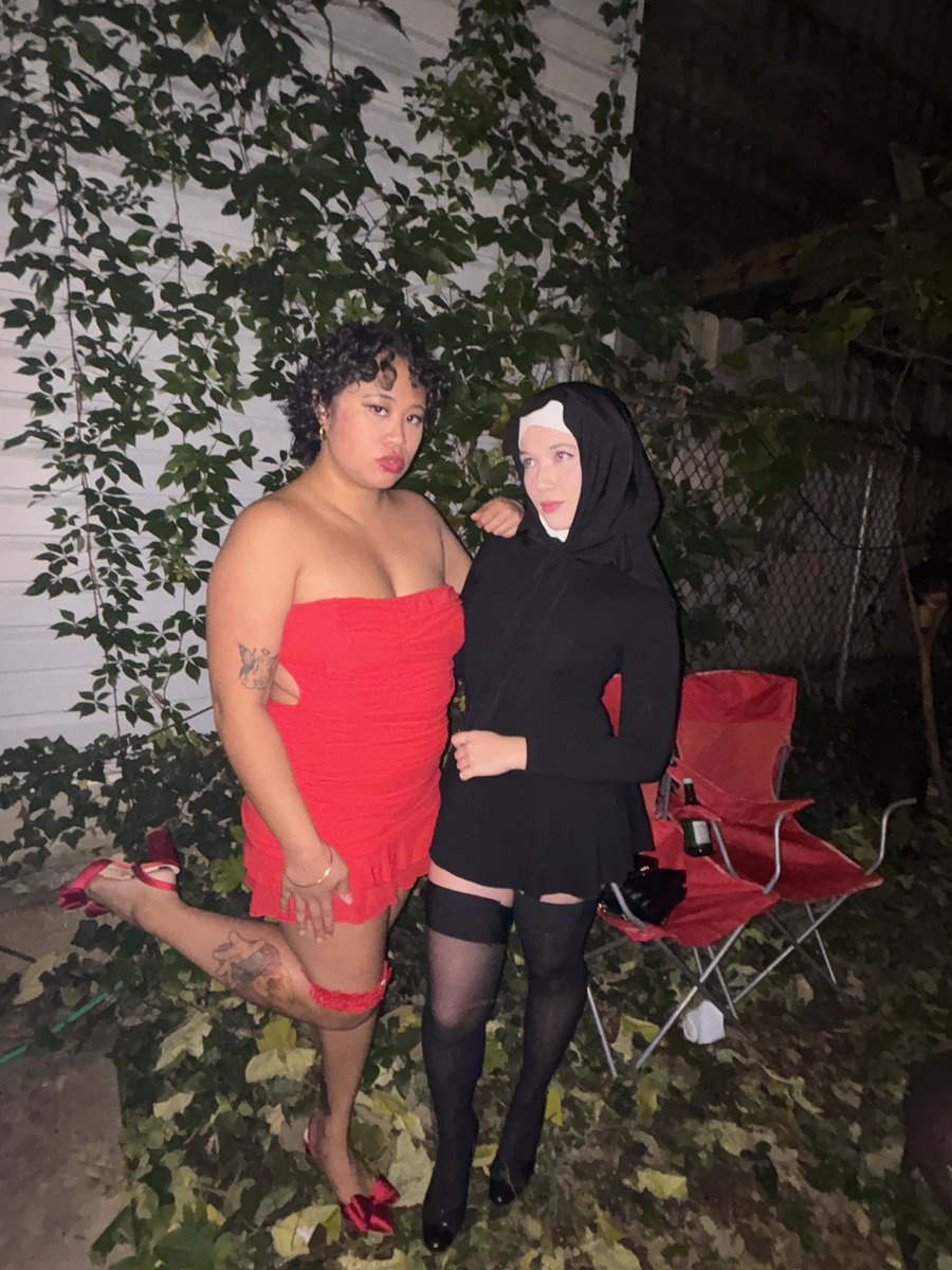 annabella tweet media