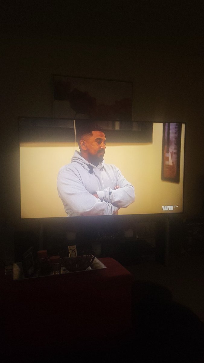 PRuff04's tweet image. #thebraxtons So, as I am watching, we get to the end. Tamar states "Towanda brought something up that happened in 1995, she brought up giving money to help buy a home, then she said they threw drinks at her, but wasn't it Tamar who threw the drink? Come on Tamar, take ownership.