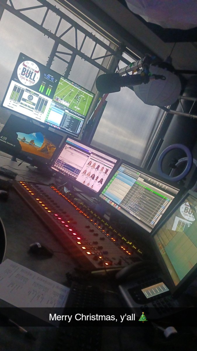 9 years ago today, I put on the headset for the first time in this wild career. A lot of twists and turns, but still a lot of fun nonetheless.

A lot left to go with a new adventure awaiting. Can't wait to see what year number nine brings!