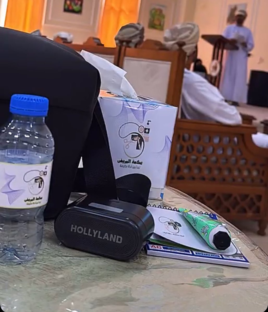 ضمن جهودها في تطوير الكوادر الصحية،
نفّذ #مستشفى_جعلان_بني_بوعلي ورشة تدريبية استهدفت جميع المؤسسات الصحية بـ #محافظة_جنوب_الشرقية ، بهدف رفع كفاءة العاملين في مجال تعقيم الأدوات الطبية وتعزيز الممارسات السليمة لضمان بيئة صحية آمنة وجودة عالية في الخدمات المقدمة،
وذلك بالتعاون مع