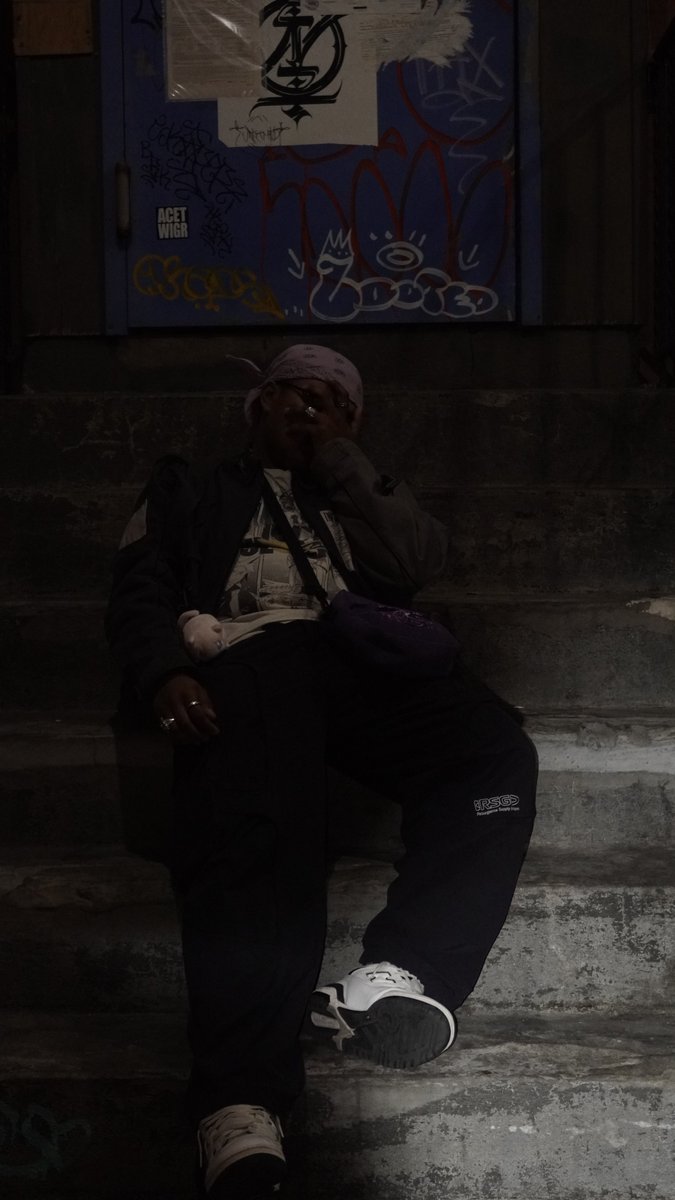 22.
Surprised I'm still here.