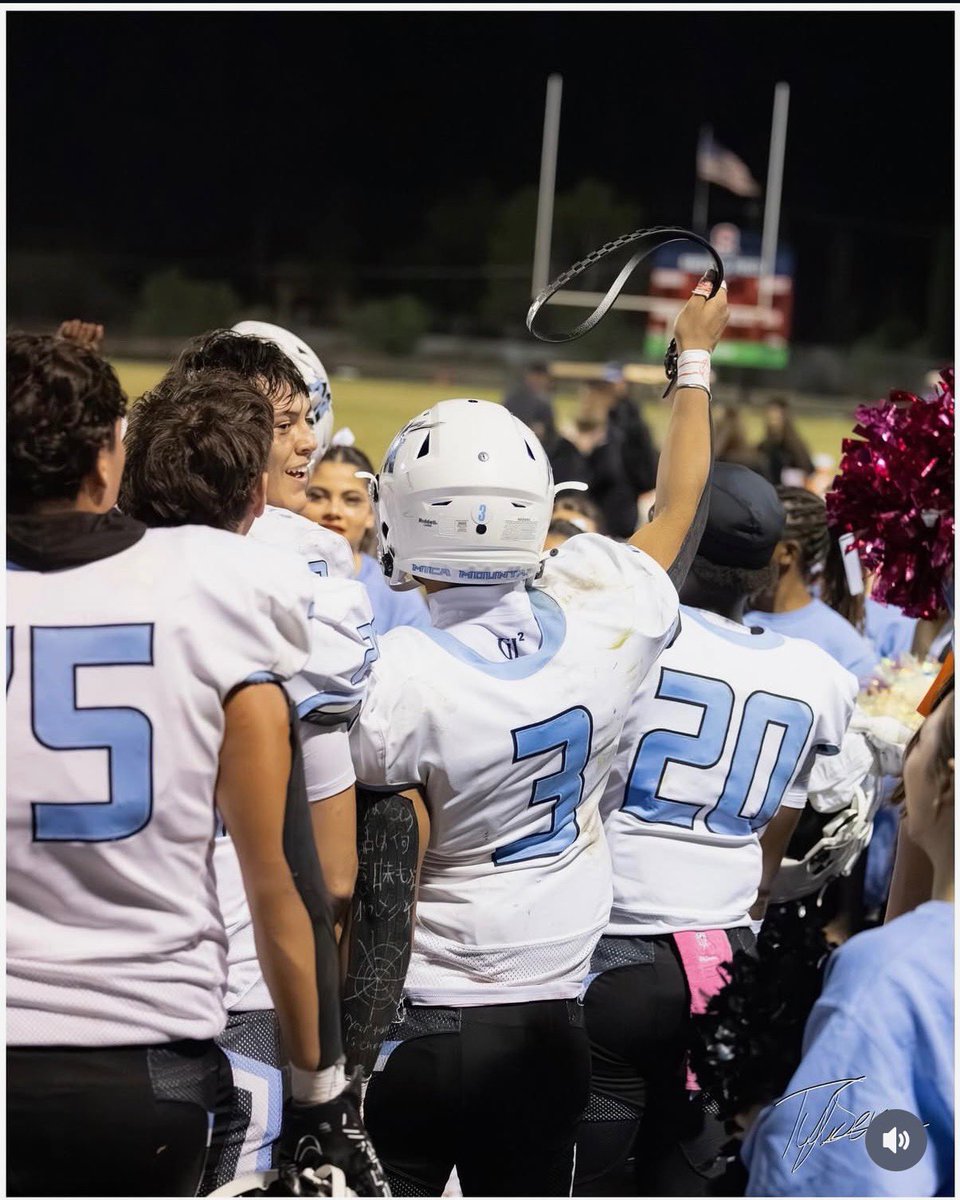 JeremiahA313's tweet photo. #GoBolts  #whoopedem 21-0 #Conferencechamps https://t.co/aRPoKaxn0O