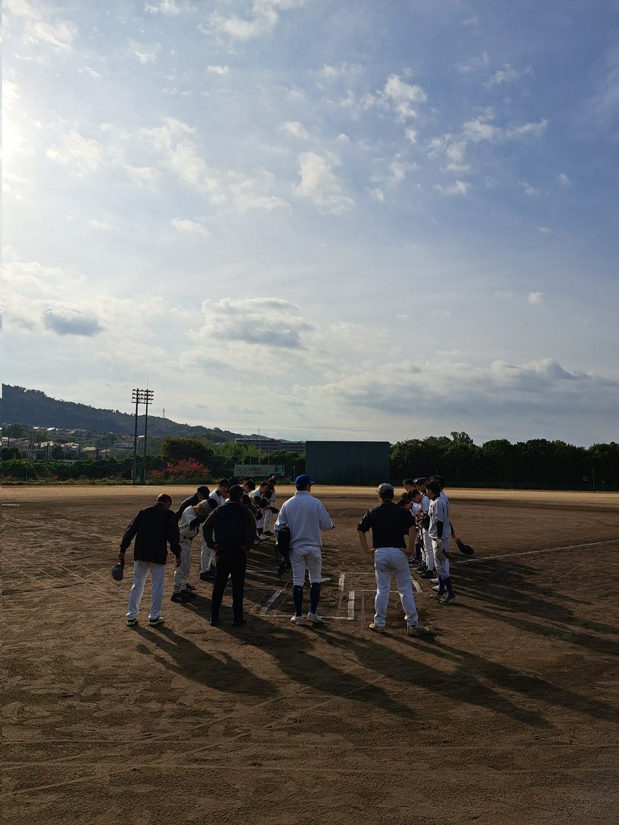 seinanren's tweet photo. 生駒市軟式野球連盟の今年最後の大会！体育協会長杯スタート＼(^o^)／ https://t.co/UyqNTUKTNN
