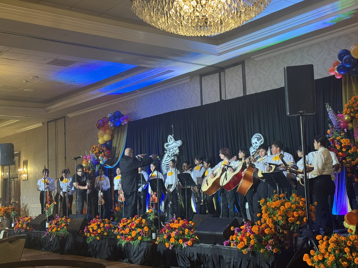 Claudia Sanchez tweet media