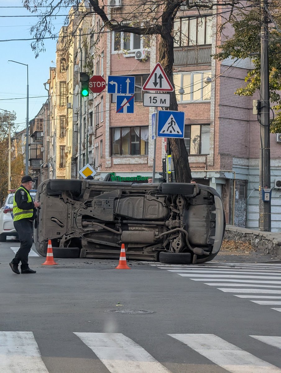Вгадай тачку на Подолі, без хуйні, давай, чесно