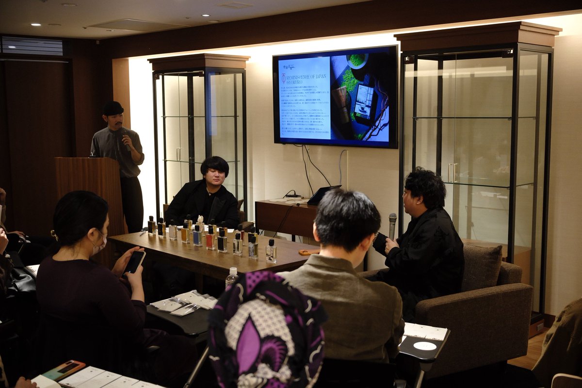 Hiro ひろ 🇹🇭🇯🇵 アジアの空間 × 写真 tweet media