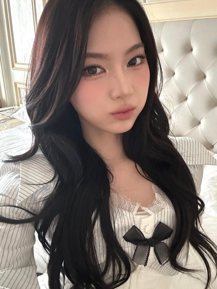 fleurswith's tweet image. isamovingon instagram update