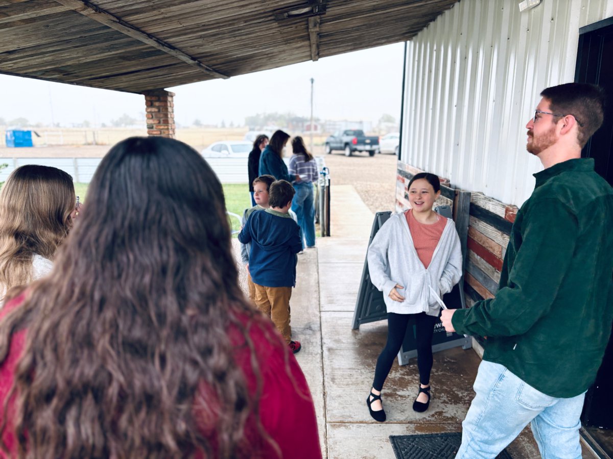 tccamarillo's tweet photo. Who could you invite to come to church with you at TCC this Sunday? We'd love to meet them!

Ask a friend or share this post or text someone – and pray for them!

Learn more about Sundays at TCC at https://t.co/7tiPRU4aTS. https://t.co/fVILcqggbJ
