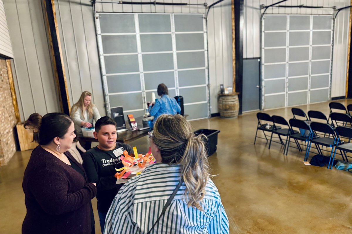 tccamarillo's tweet photo. Who could you invite to come to church with you at TCC this Sunday? We'd love to meet them!

Ask a friend or share this post or text someone – and pray for them!

Learn more about Sundays at TCC at https://t.co/7tiPRU4aTS. https://t.co/fVILcqggbJ