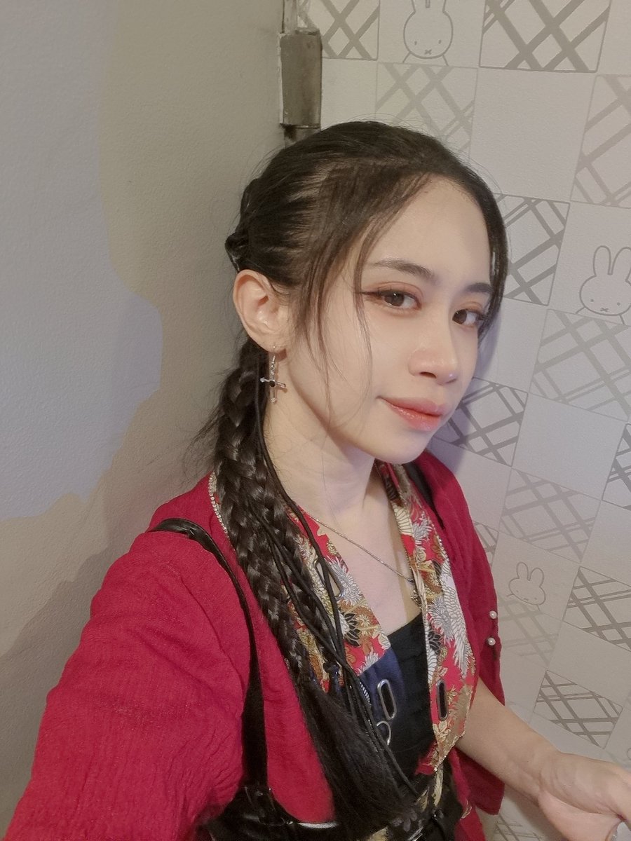 Polaris__Rei's tweet image. 皆さんおはよー👋😆✨☀️
今日うちもライブ見に行くよ
🤗🤗🤗
💜💜💜