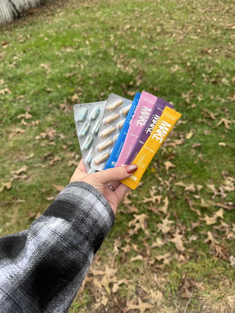 BreanaEgbert's tweet image. I’ve lost weight, gained it, battled PCOS, tried GLP-1s, and learned the hard way that skinny doesn’t mean healthy. Now I’m starting a natural peptide journey, no injections, no side effects, just balance.
This time, it’s about feeling good. 💪💛
#PCOSJourney #Wellness