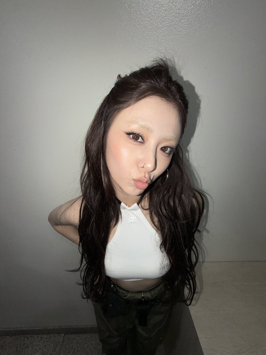 @yunjinweverse) / Posts / X