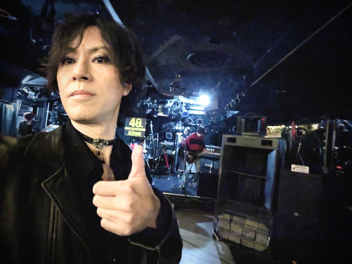 yuki_nearmiss's tweet image. 昨日はお越しくださいましたみんな
会場外から念を送ってくれたみんな
#thesuperlitvedgree 様
#SEXMACHINEGUNS 様
#FLOAT 様
各バンドのお客様スタッフの皆様最高の空間を共有させていただき心より感謝🙇
NEARMISSの出演も後のライブ観戦も超楽しかったです✨

これからもよろしくお願いします😉