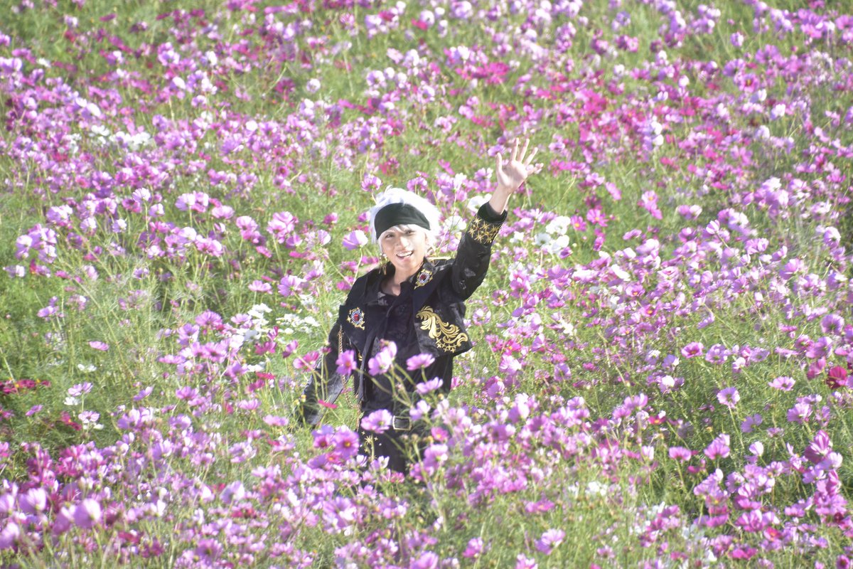 ⭐️ヒロシは専属カメラマン tweet media