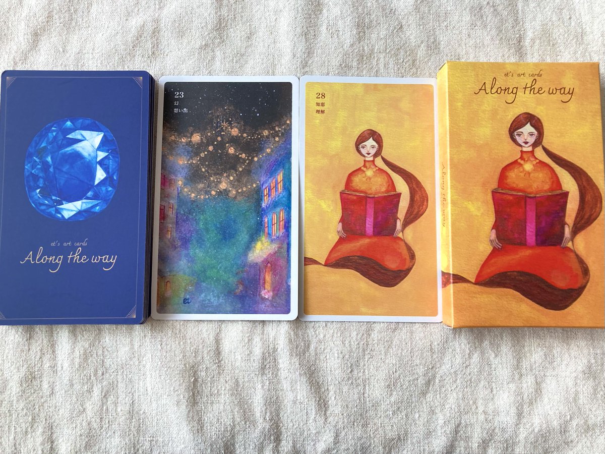 変わりゆく景色の中で
受け入れないとならない寂しさを抱える時、
その静けさの中で見えてくる本当の自分がいます。

それは終わりではなく
新しい道の始まりです。

---------------------
新作『Along the way』
発売開始しました。
DMお待ちしてます。

#Alongtheway
#etアートカード