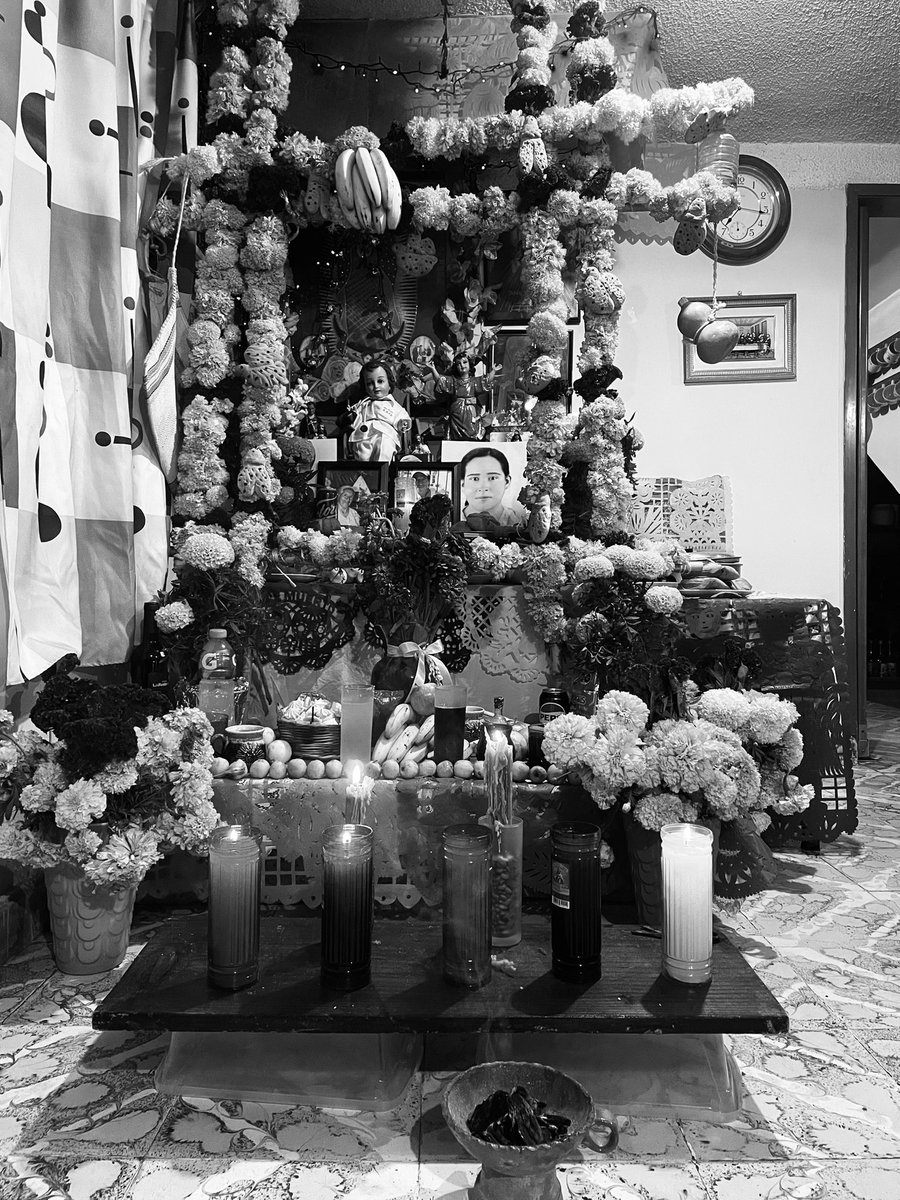 Así se reciben a los difuntos en casa.