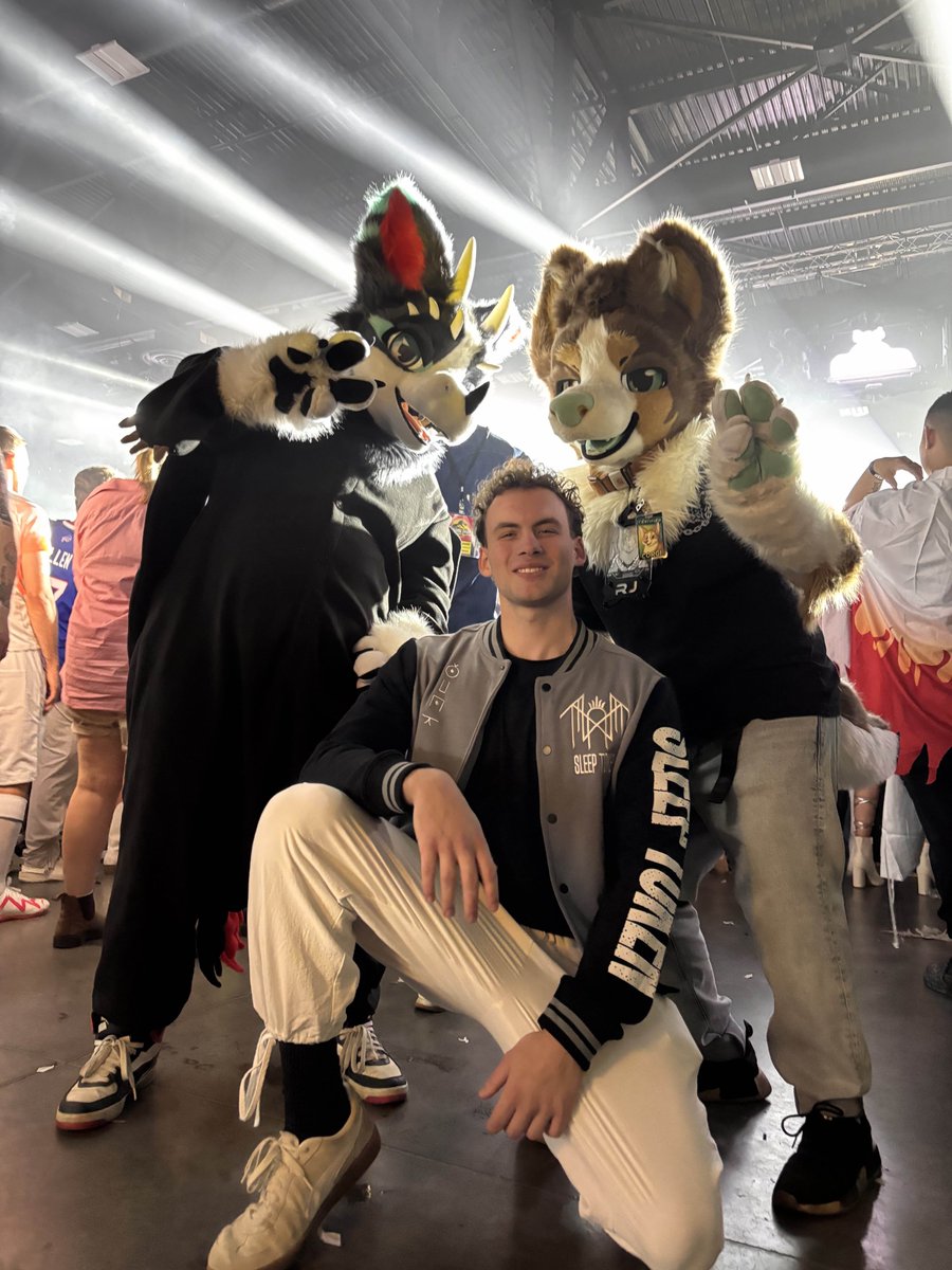 <a href="/CanadianDerg/">Canadian_Dragon</a> <a href="/GentleFurStudio/">GentleFurStudio</a> <a href="/pawfucker_/">lowered tail sniffer</a> AYY WAIT I KNOW YOU