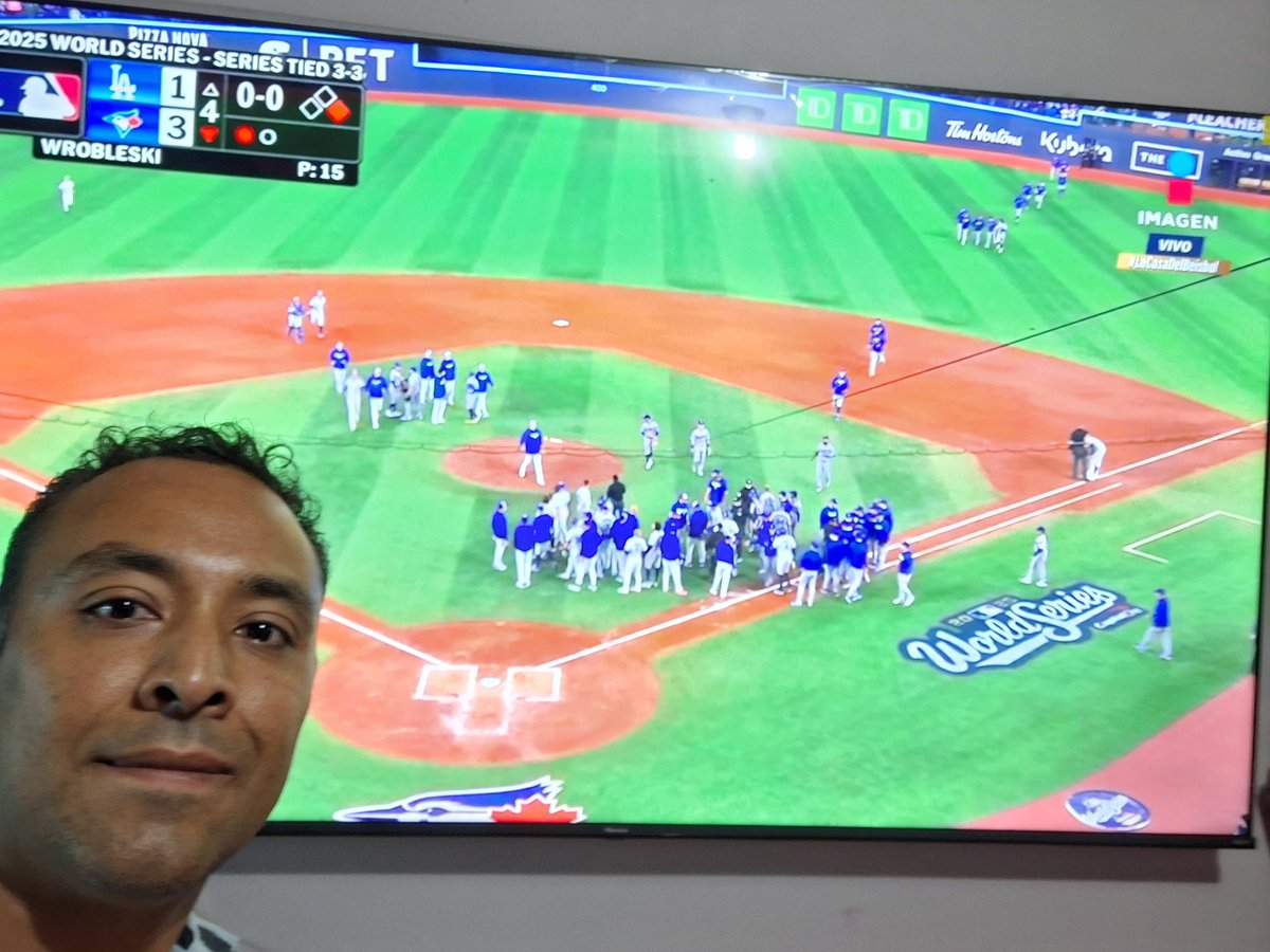 Daniel_DomQues's tweet photo. #lacasadelbeisbol saludos desde huatusco, veracruz. Vamos Dodgers. Si se puede ánimo !!! https://t.co/iqucHS9EZW