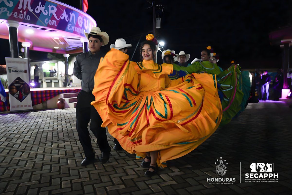SECAPPH's tweet image. #SECAPPH presente en la inauguración del Tercer Festival del Guancasco en Yamaranguila, Intibucá 🌿

Una celebración que une al pueblo le va en torno a la espiritualidad y los saberes ancestrales 🫱🏼‍🫲🏾

Nuestra Unidad de Etnología recibió un reconocimiento por su labor y…