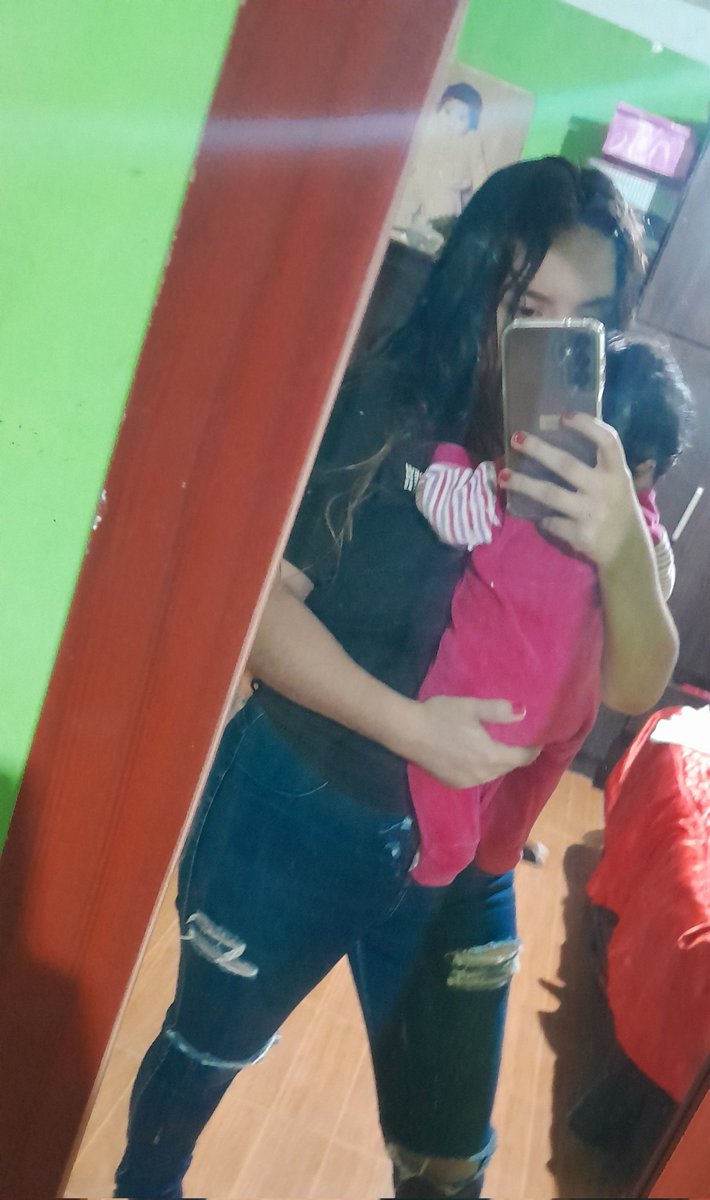 Le vino a dar color a mi vida.🥹💜