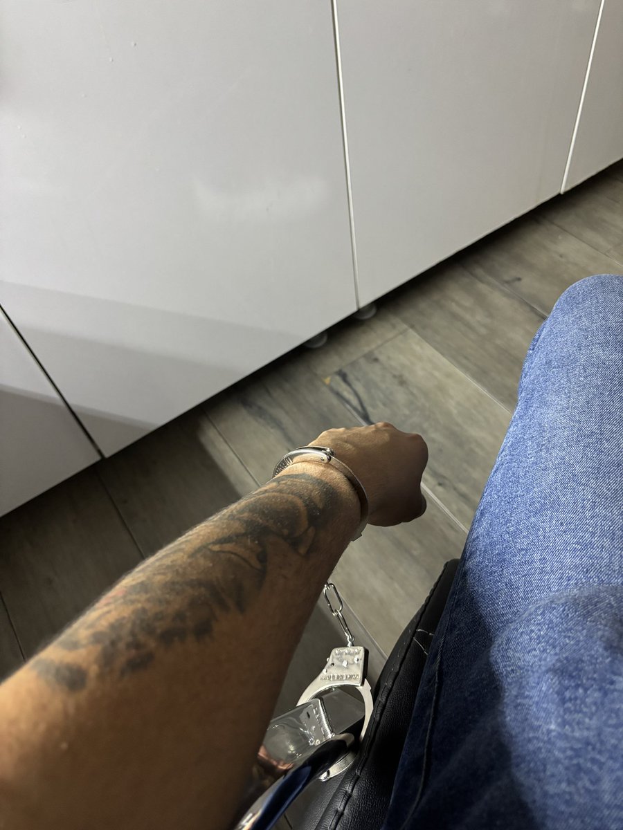 kızım seni fblerin kelepceler bizi polisler🦅