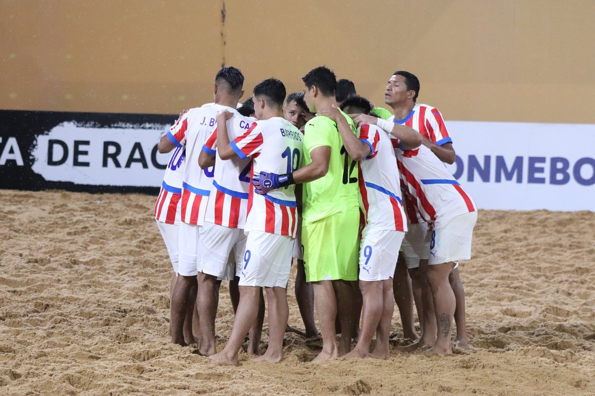 Los Pynandi son ganadores de  CONMEBOL #LigaEvoluciónFP – Zona Sur 🏆

En ambas categorías, la Selección Paraguaya de Fútbol Playa resultó victoriosa ante Chile para lograr la primera posición del torneo a falta de una jornada para la finalización.

Todos los detalles acá: