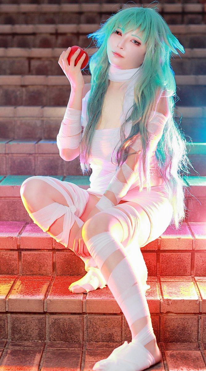 #清水港でコスプレ

⚠️/Cosplay

東京喰種/芳村エト　高槻泉

人に愛されるもっとも効果的な方法は、『その人のキズを見抜いて』、『そっと寄り添う事』。

📸ねこちゃん亭さん（<a href="/nekochantei/">ねこちゃん亭</a> ）