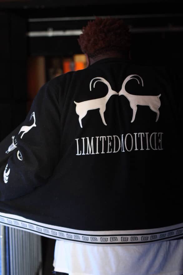 DamnThatsZev_'s tweet image. Im that guy forever baby 
#LimitedEdition