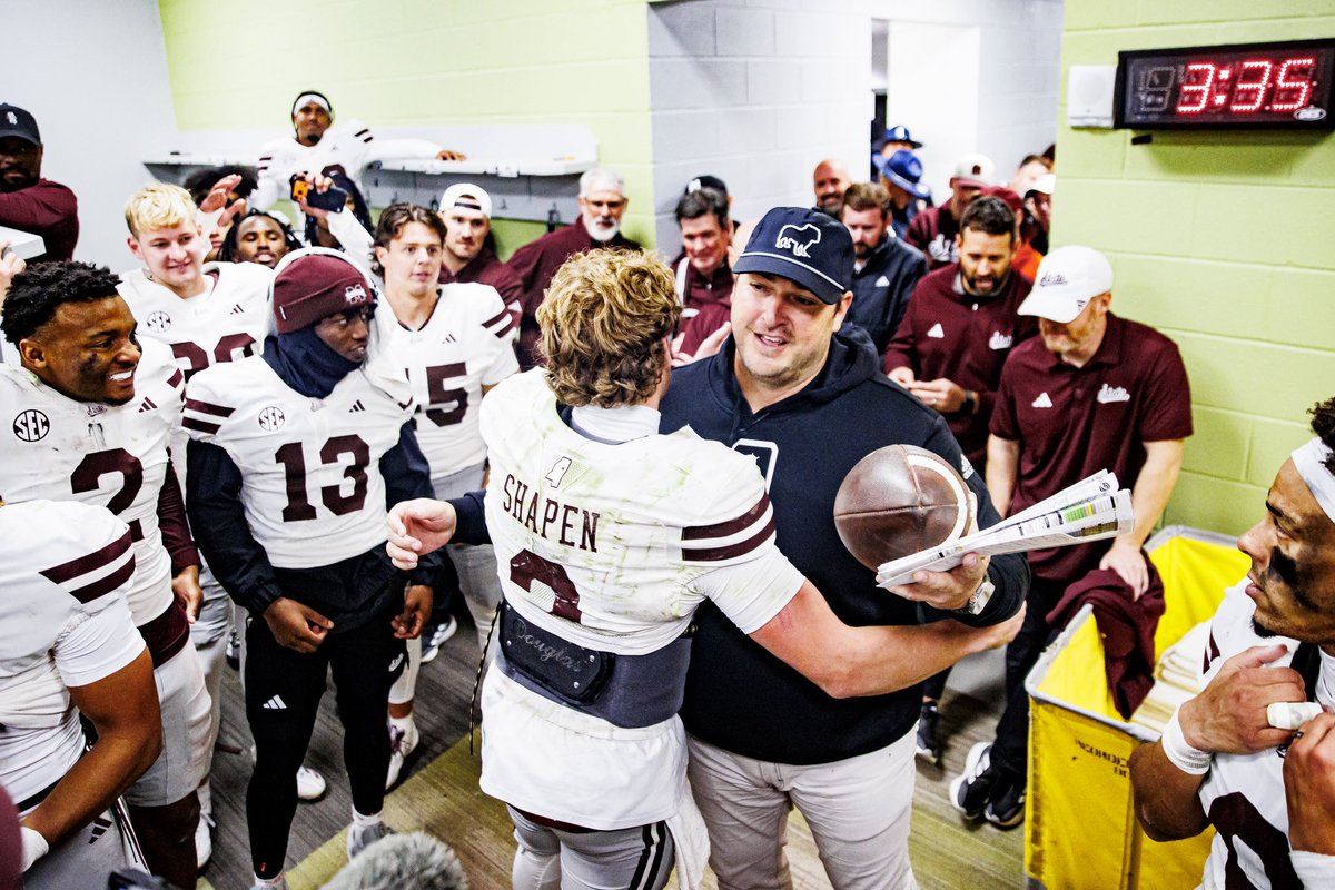 Mississippi State Football (@hailstatefb) on Twitter photo 