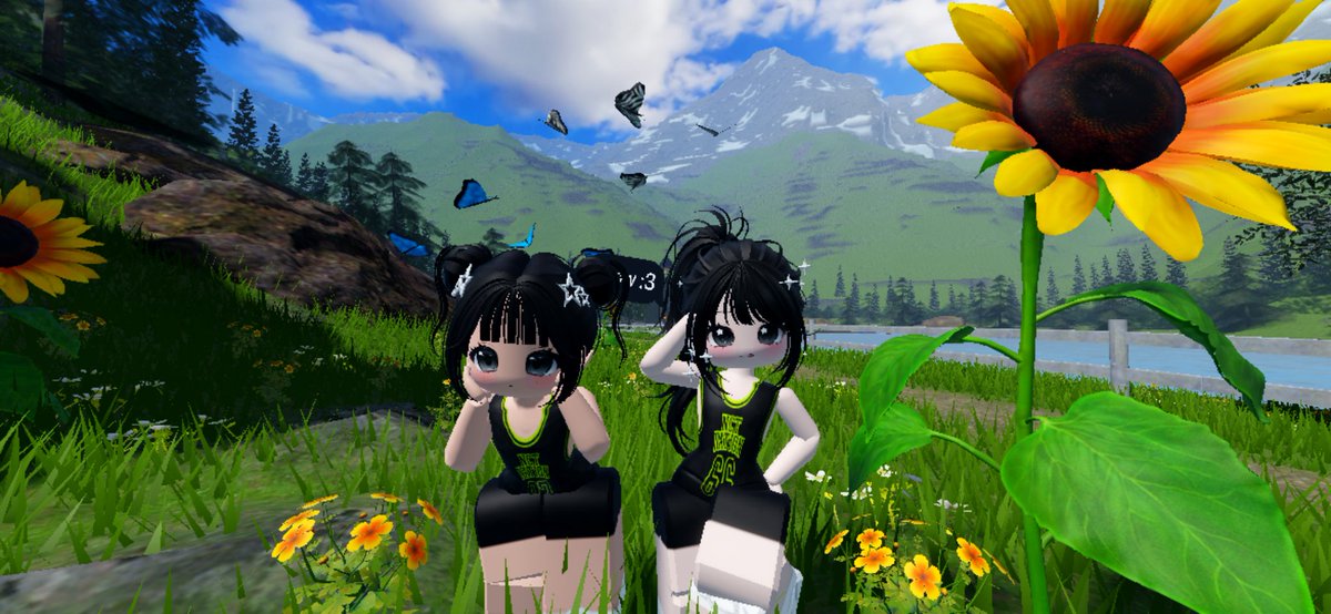 midnory's tweet image. Yeayy we love hyuckren boss @kusyinng