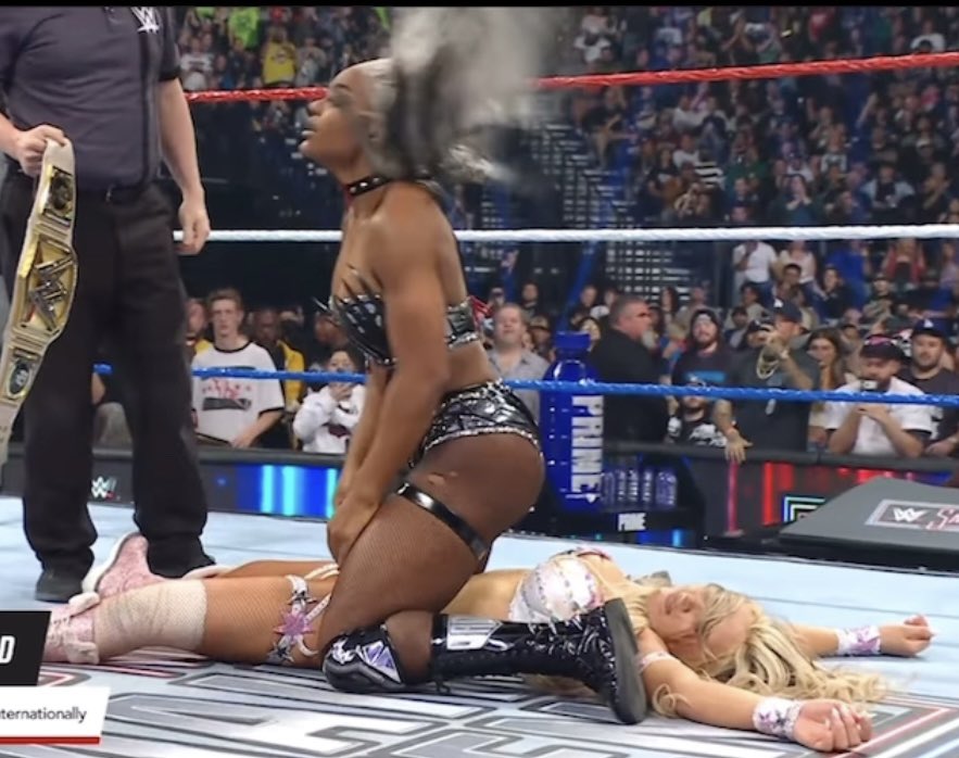 She’s knocked OUT! tweet media