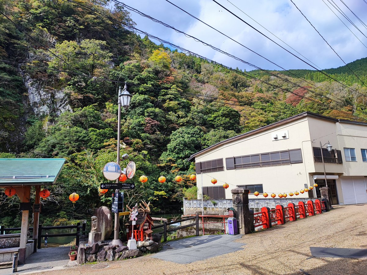 yubara_resort's tweet photo. そこそこイイ天気 https://t.co/Q5NdNmc95s