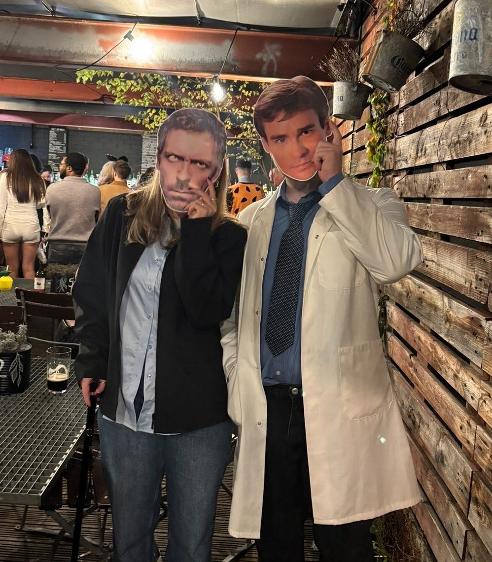 JoeXPyt's tweet image. Give him the medicine drug