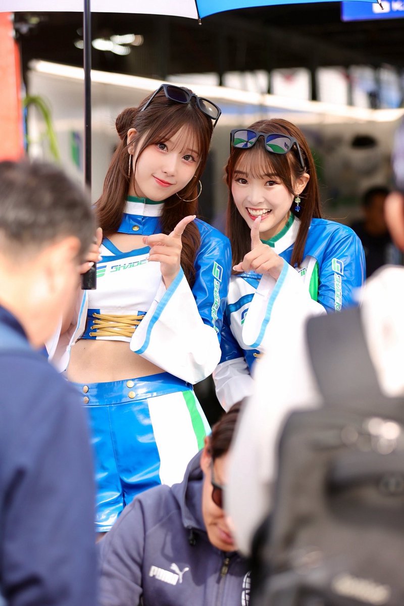 おはよおぉ
ステージ・ピットウォークと続けてありがとうございました！🫶
朝からバタバタしてしまってごめんね~💦最後までしっかり走れるように皆さんエールをよろしくお願いします(*•̀ᴗ•́*)👍
#SUPERGT
#シェイドレーシング