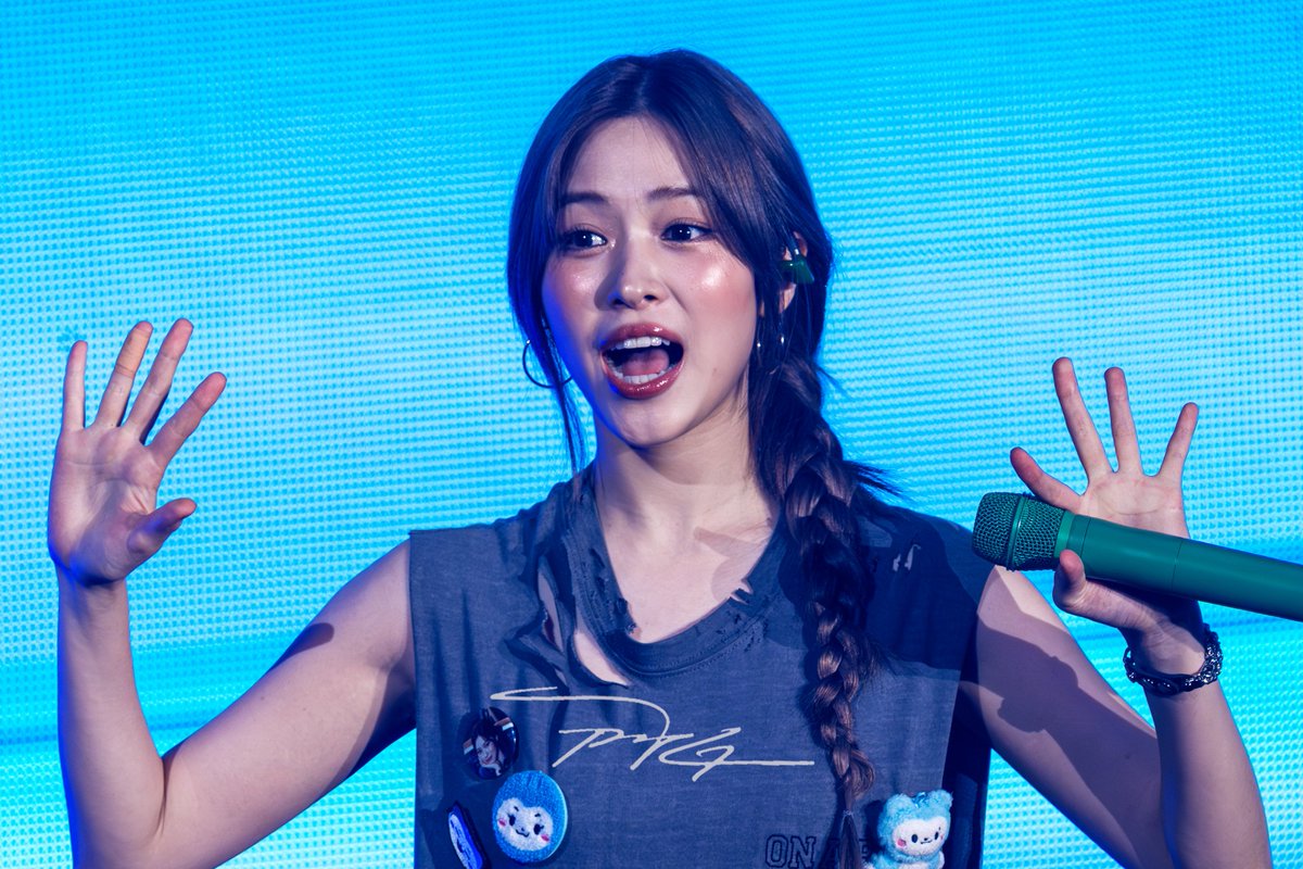 スヒョン様 スキズ今日も素敵な王子様(˶ᐢᗜᐢ˶)❤️「Falling Up」少し聴け