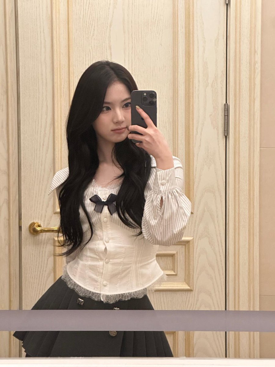 swithcafe's tweet image. isaranghae_0123 xiaohongshu update
#ISA #아이사