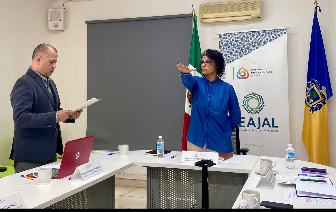 EL Colegio de Abogados Caijej A.C. felicita a Nayra Godoy 

Expresamos nuestro más sincero reconocimiento y felicitación por su nombramiento como Presidenta del Comité de Participación Social (CPS) del Sistema Estatal Anticorrupción de Jalisco