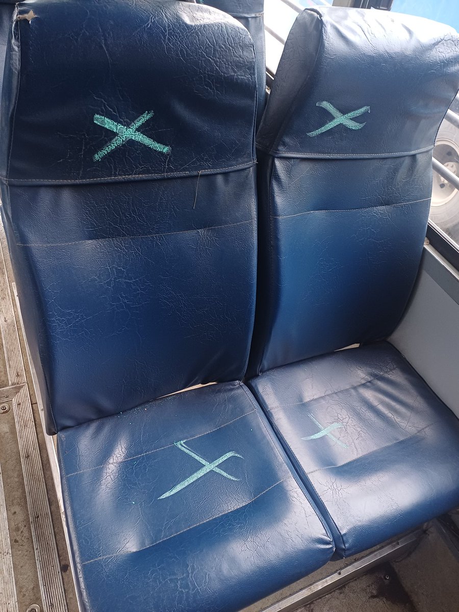 ParadavaRakesh's tweet image. @OfficialGsrtc બુક કરેલી બેઠકો પર ચોકથી નિશાની કરવી યોગ્ય નથી. આથી કપડાં પર ચોક લાગીને દાગ પડે છે અને કપડા પણ ખરાબ લાગે છે. કૃપા કરીને બેઠકો નિશાન કરવા માટે કોઈ અન્ય સ્વચ્છ અને અસરકારક રીત અપનાવો. આભાર. 🙏  @sanghaviharsh
@Bhupendrapbjp @CMOGuj #GSRTC #મુસાફરનુસૂચન