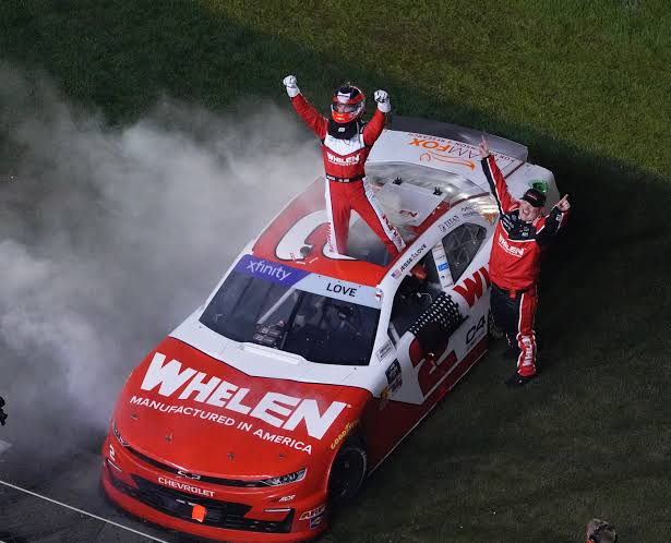 DesignsFrg's tweet image. Just wanna point this out, the drivers who won the first race in the Xfinity and Truck Series this season also won the finale.