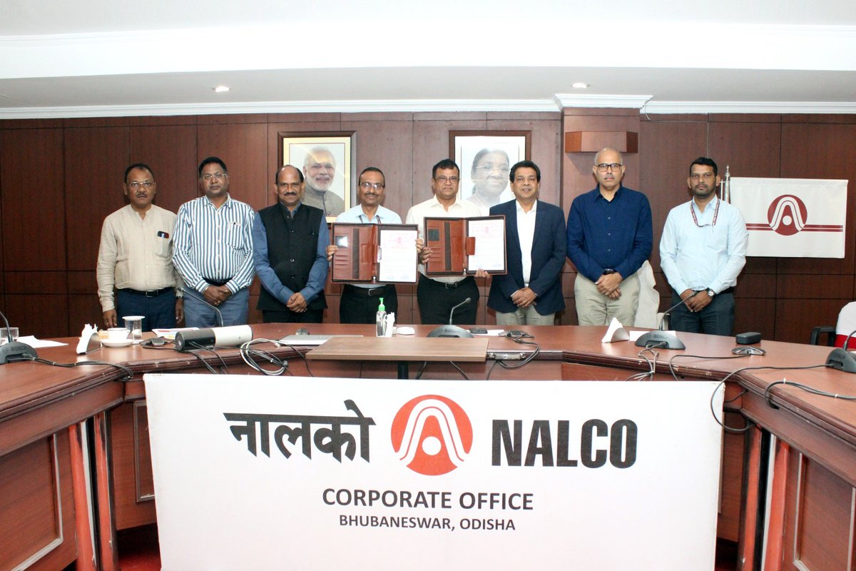 An #MoU was signed between <a href="/ALIMCOHQ/">ALIMCO</a> and <a href="/NalcoFoundation/">NALCO Foundation,Connecting Community</a>, the #CSR arm of #NALCO to provide #ArtificialLimbs and rehabilitation aids to over 500 Persons with Disabilities (#PwDs) from NALCO’s periphery villages in M&amp;R Complex, #Koraput, S&amp;P Complex, #Angul, and Corporate Office,