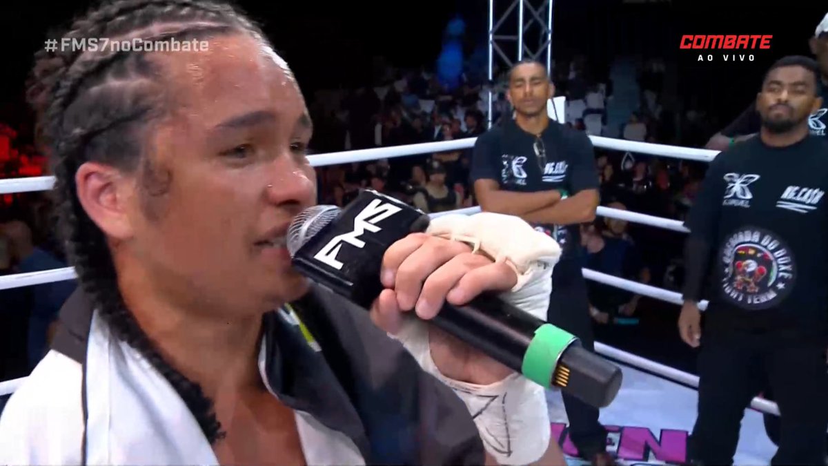 "PALMAS     PRA     ELA."

- Jhony 2025