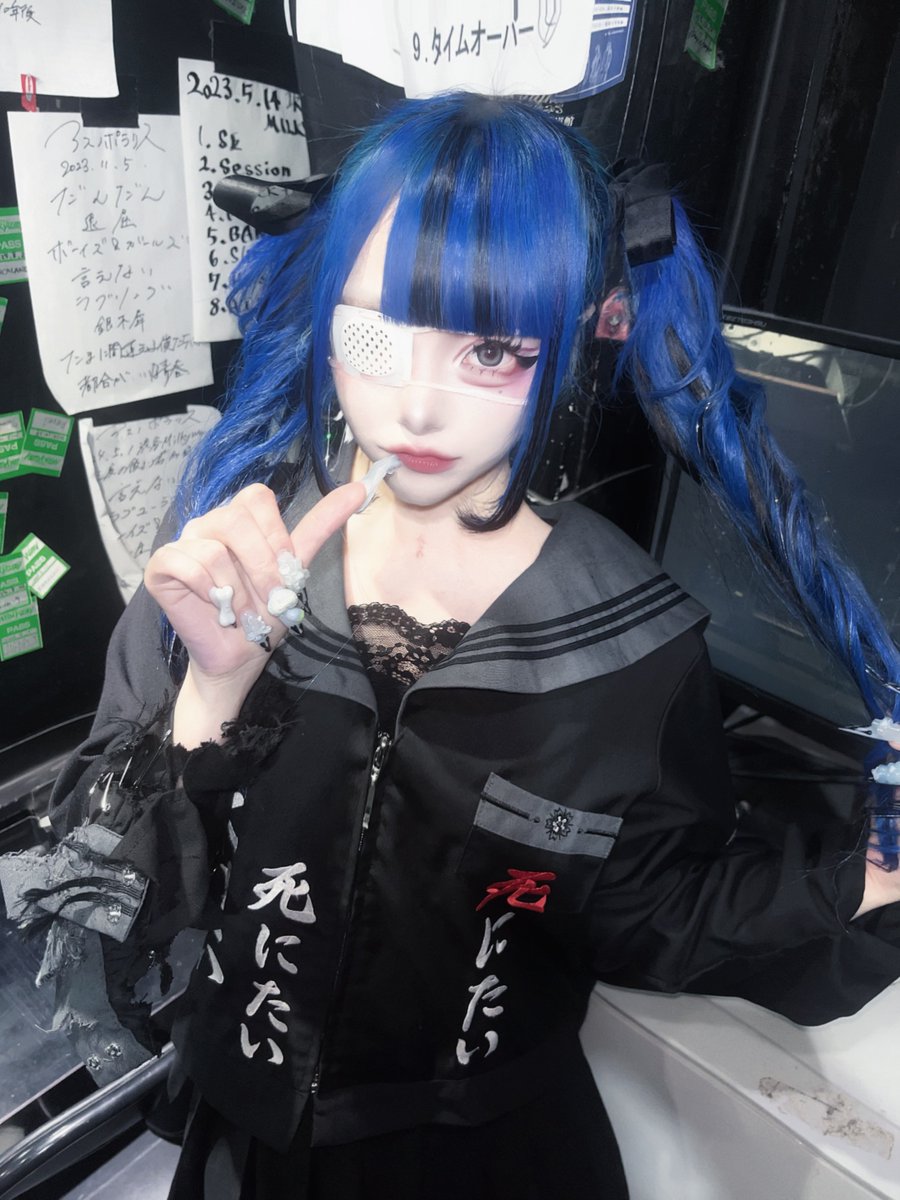 水無月様 水無月ミナオ✨健全 (@knznmno) / X